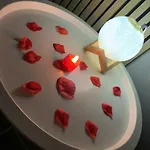 Apartman La Gold Jacuzzi